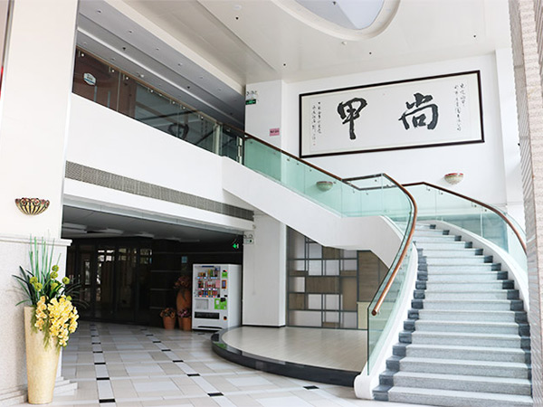 潤(rùn)東方環(huán)?？照{(diào)公司銷售部?jī)?nèi)部環(huán)境